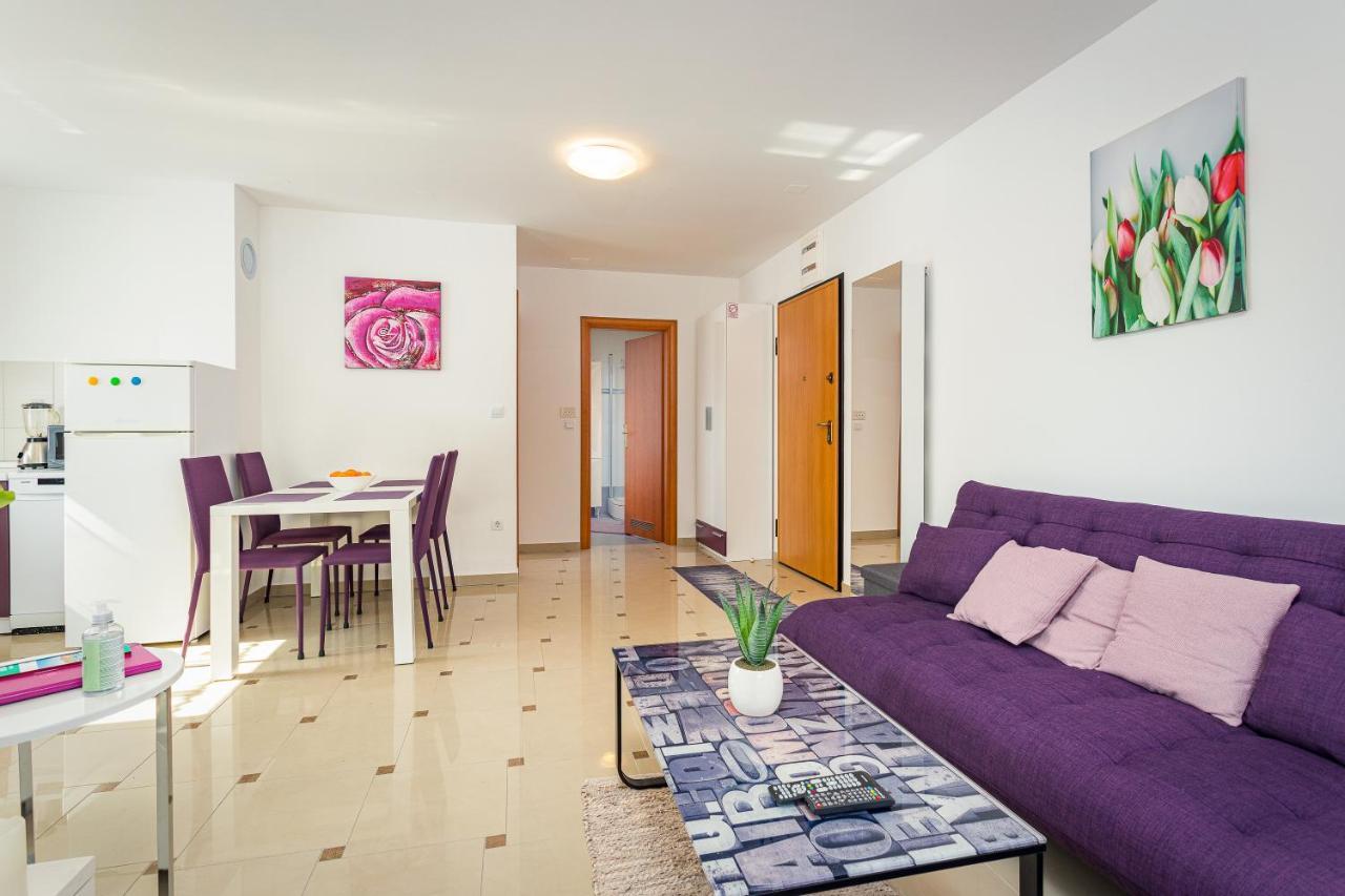 Seaside Apartment Lara 班约勒 外观 照片