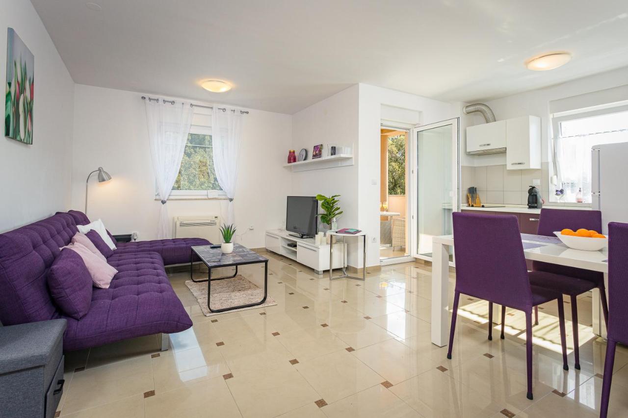 Seaside Apartment Lara 班约勒 外观 照片